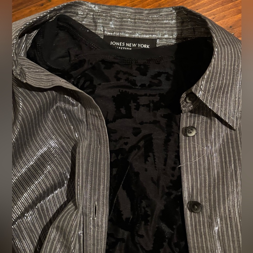 2 vintage tops, 80s vibe. Shimmer silver/gray NWT and black burn out EUC